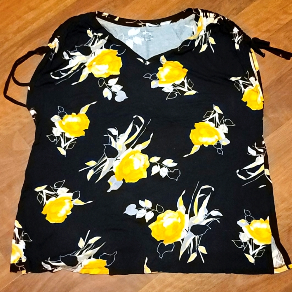 Lane Bryant top